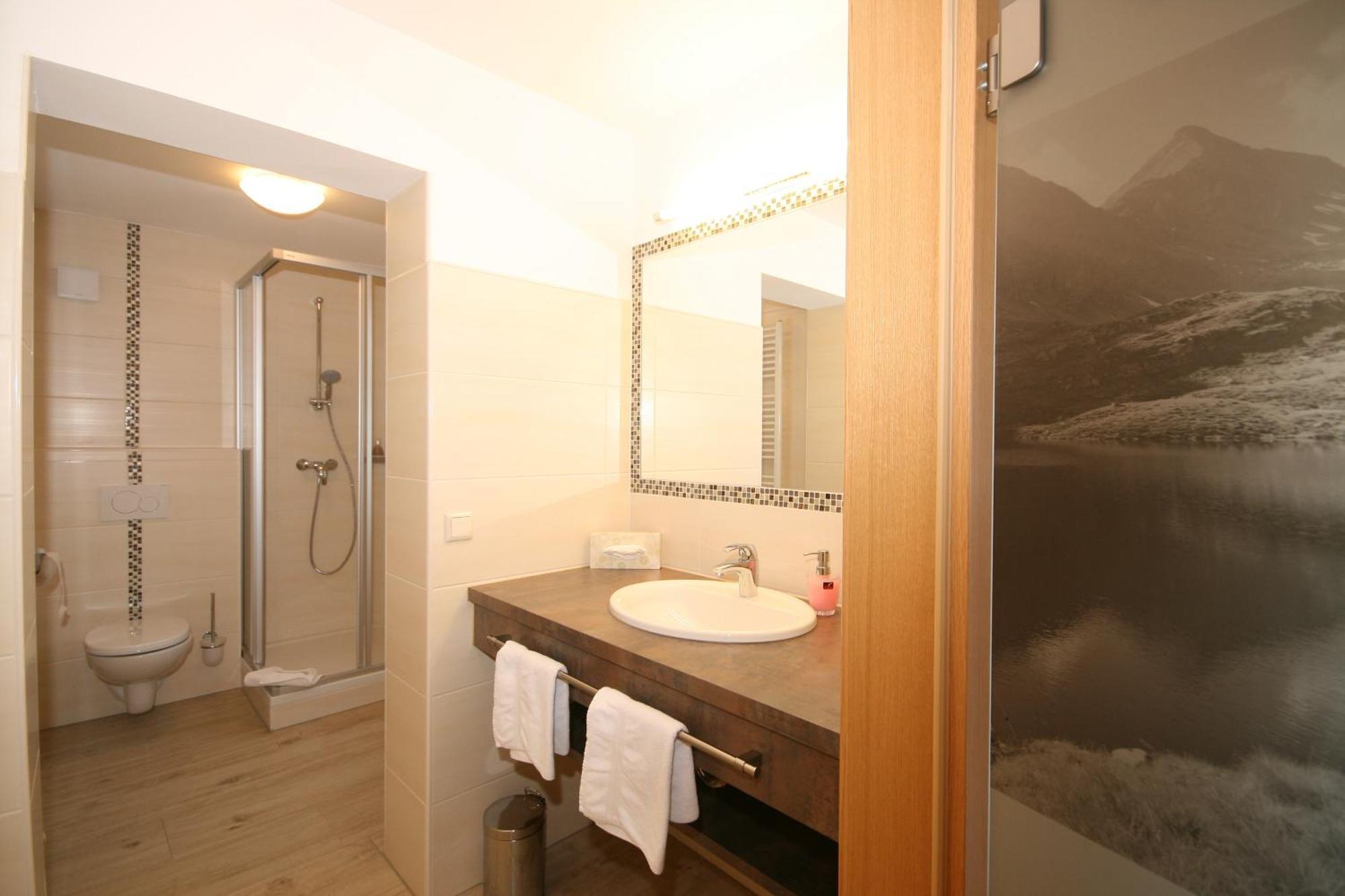 Alpenhotel Neuwirt Schladming Room photo